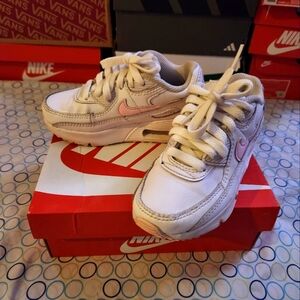 EUC-Nike Air Max 90 LTR (PS) Size 10.5C